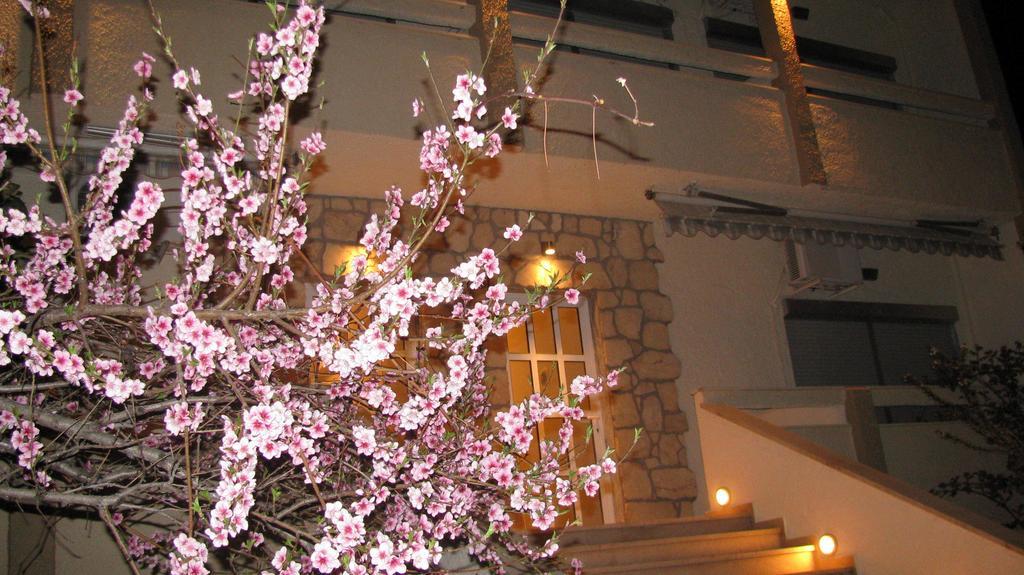 Villa Kokkinos Potos Buitenkant foto